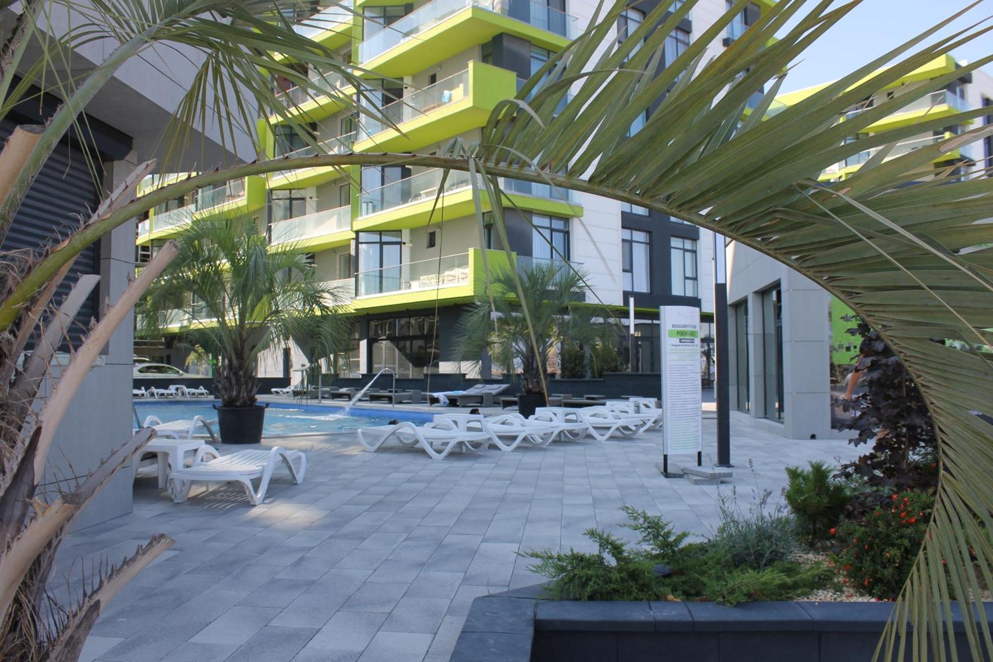 On Beach-Mamaia Residence Năvodari Exterior foto